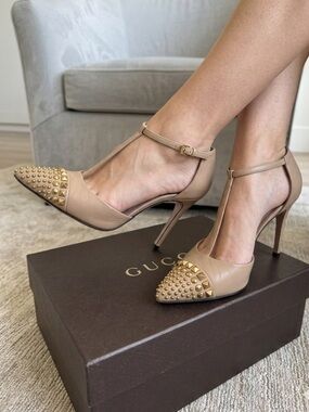 GUCCI Authentic Women's Beige Leather T-Strap Studded Pointed Toe Heel Size 37.5